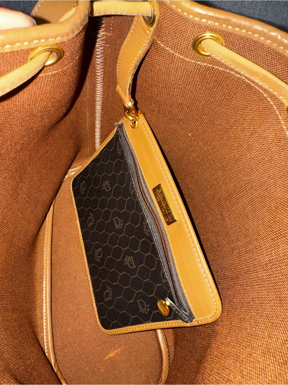 DIOR Honeycomb Monogram PVC Bucket Shoulder Crossbody Bag Brown Tan w/ Pouch - Picture 11 of 17